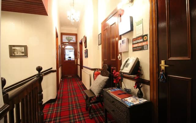 Bonnie's Guest House - photo 5