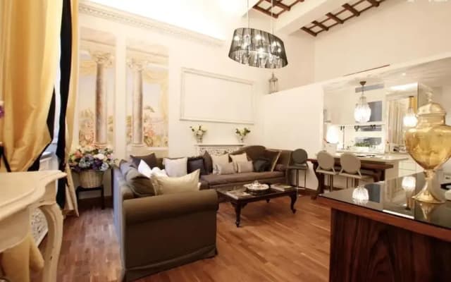 Savelli Imperial in Rome - photo 3