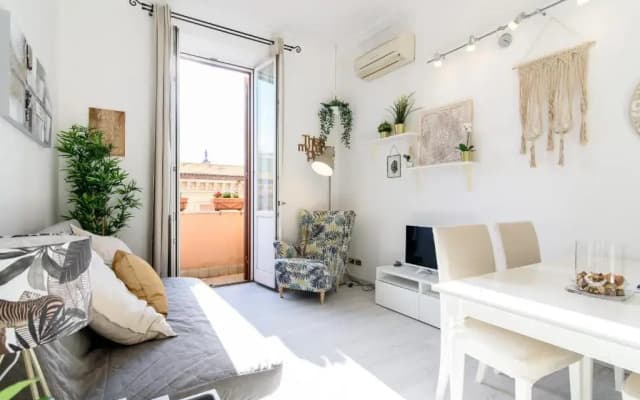 White Napoleone Apartment - photo 5