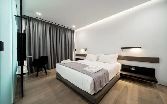 The Duke Boutique Suites - photo 4