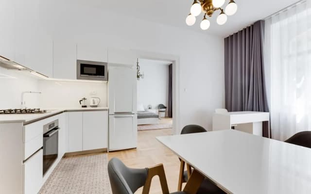 The Dancing House Residence - photo 3