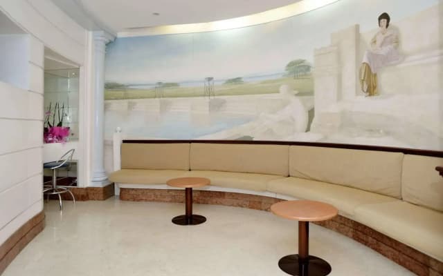 Hotel Hiberia - photo 2