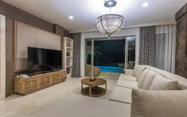 AYANA Residences Luxury Apartment - photo 4