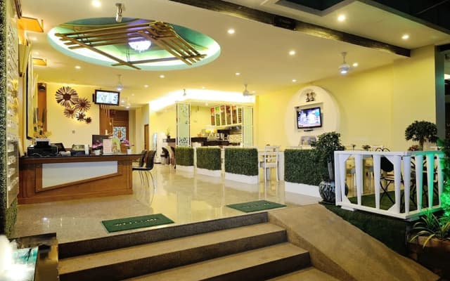 Pimrada Hotel - photo 2