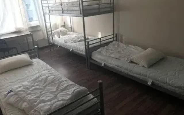 Bedstop Hostel Berlin - photo 4