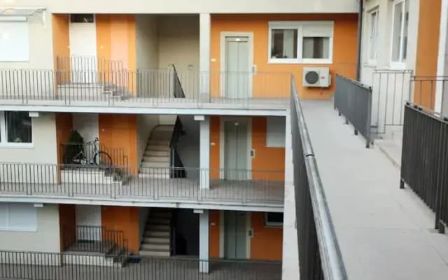 Rose Serviced Apartments - photo 4