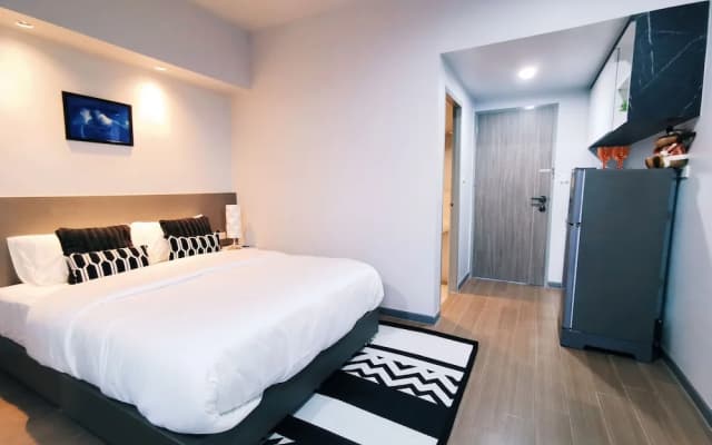 Star Sukhumvit by OYO Rooms - photo 2