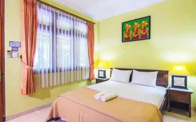Puri Bunga Inn - photo 5