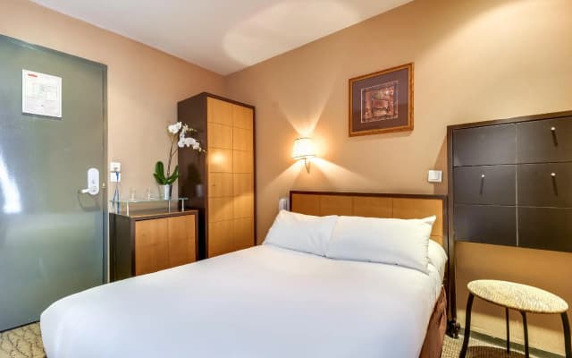 Kraft Hotel - photo 2