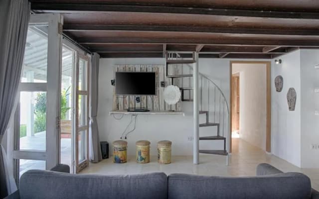 Villa Tom & Lucie Bingin Beach - photo 3