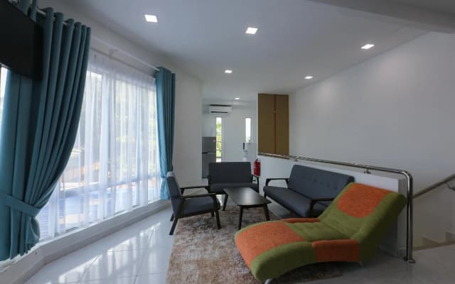 OYO 89859 PP Traveller's Hotel - photo 4