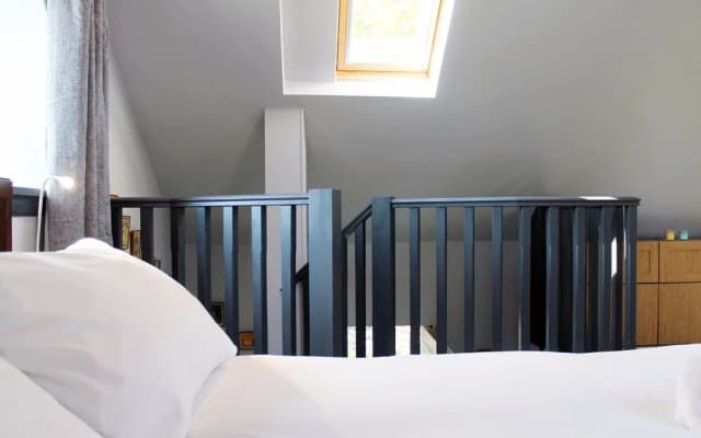 Silver Lining - Loft Studio with Parking - photo 2
