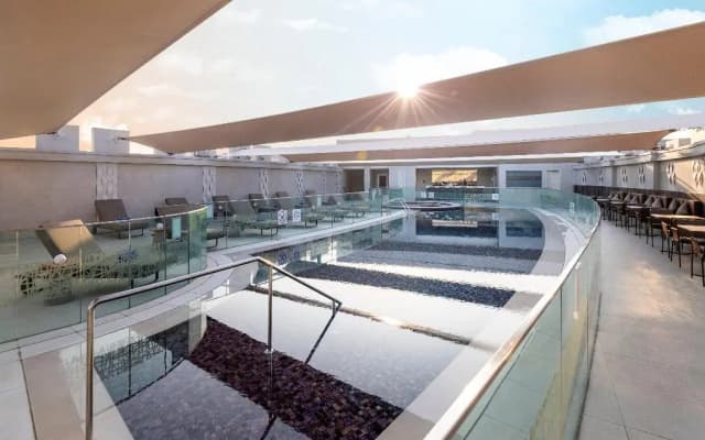 Hotel Crowne Plaza Doha - The Business Park by IHG - photo 2