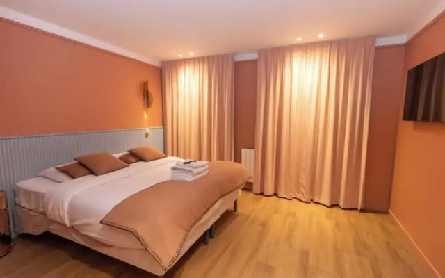 Modern Apartment With AC Center of Paris - photo 2