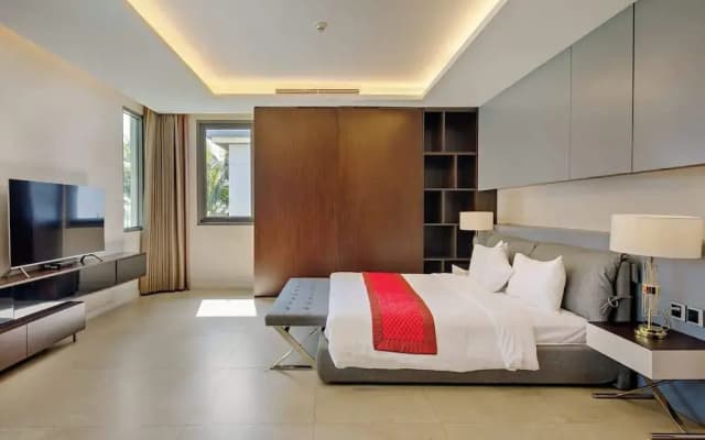 Luxe 6BR Beachfront Villa: Group Getaway Haven - photo 2