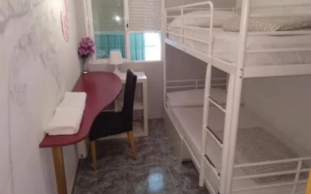 Habitacion Familiar - photo 2