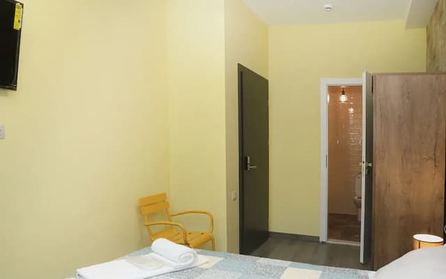 G-Old Town Hotel - photo 5