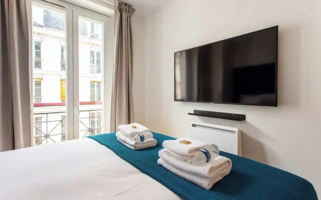 Magnificent Apartment - 3br/6p - Paris Center - photo 4