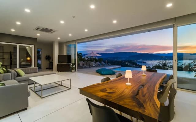 Sunset Bay Villa - photo 4
