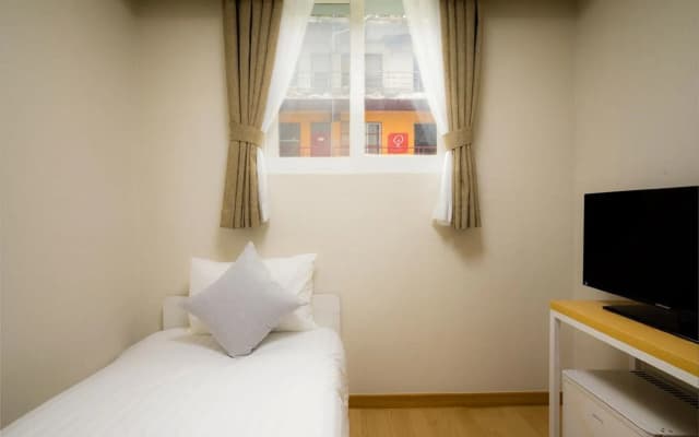 Gloryinn - photo 3