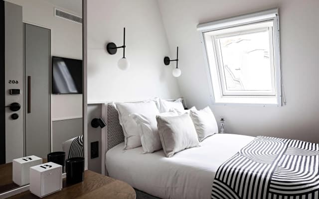 Best Western Premier The Blake Paris Gare Saint Lazare - photo 3