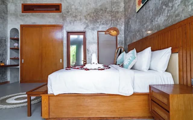 Villa Tulip Sanur - photo 2