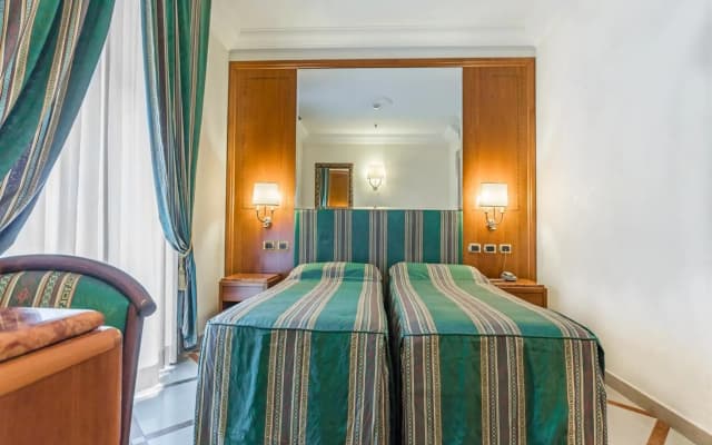 Raeli Hotel Regio - photo 5