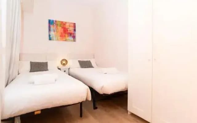 Apartment Bright Sagrada Familia - photo 2
