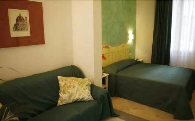Lanterna Fiorentina B&B - photo 3