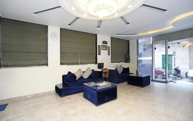 OYO 8404 Hotel Aerofly - photo 2