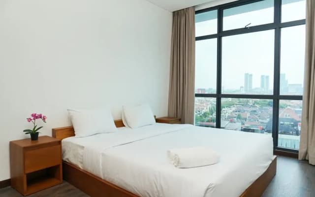Exclusive 1BR Veranda Residence @ Puri Apartment - photo 2