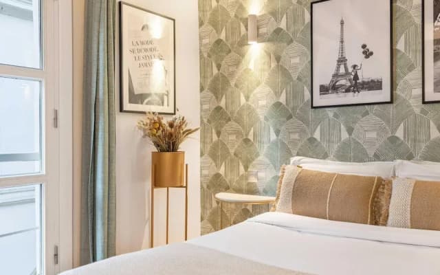 Amazing Historical Parisien Loft Next TO Louvre Area ! 6 - photo 3