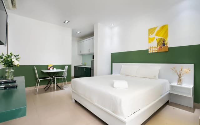 The Arrivals Homes Distrist 3- Studio 1 bed - photo 2