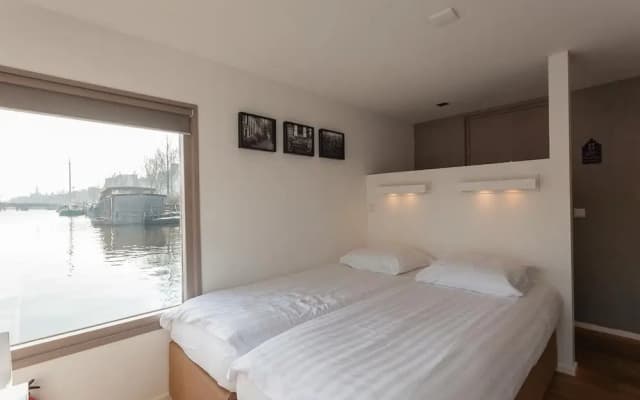 little AMSTEL HouseBoat - photo 3