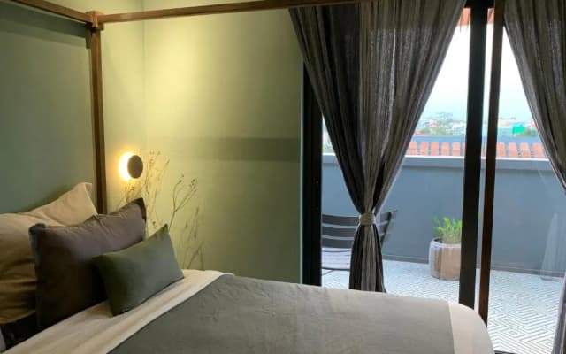 Kaia Gallery Hotel - photo 2