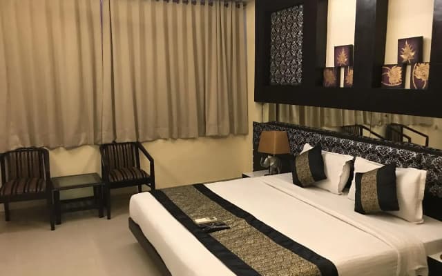 Hotel Nand Kartar Orchid Suites - photo 2