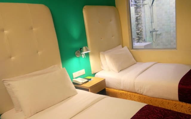 Lumut Suites - photo 5