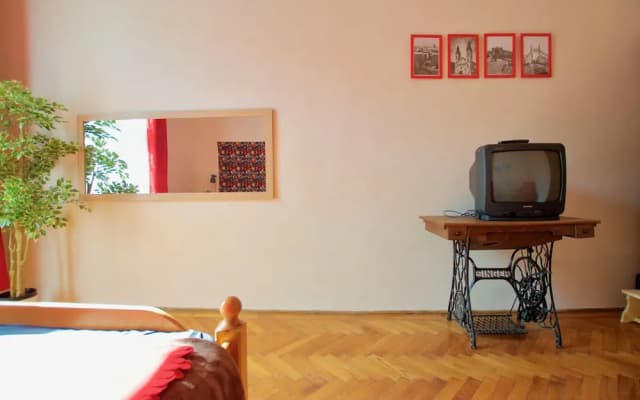 Budget Apartment by Hi5 - Üllői 36 - photo 4
