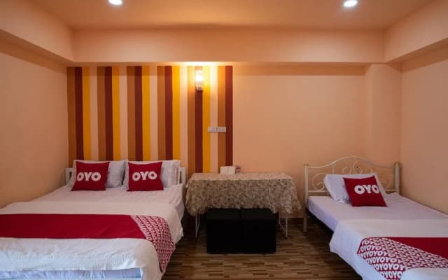 OYO 415 P Place - photo 4