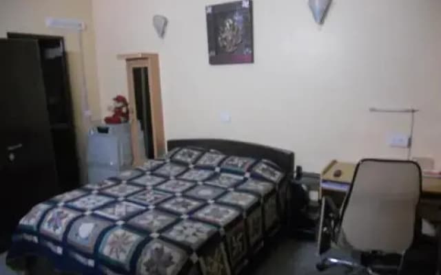 Delhi Expats Guest Home - photo 3