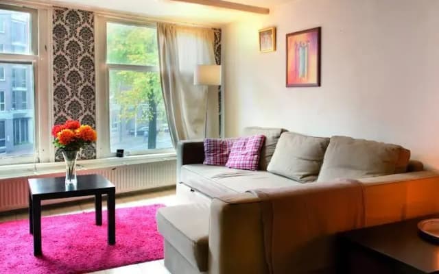 Amsterdam Cool Bed & Breakfast - photo 4