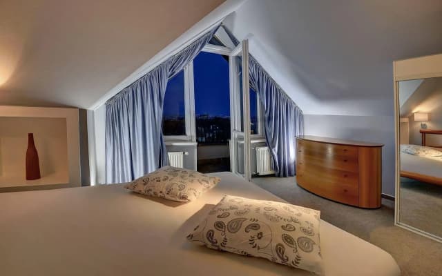 Carolina's View Apartment - photo 5