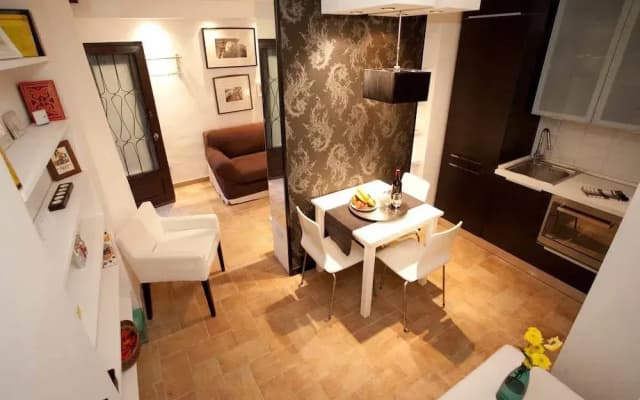 Colosseum Secret Apartment - photo 3