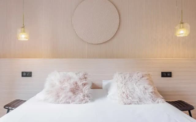 Lovely Apartment - 3br/6p - Canal St Martin - photo 2
