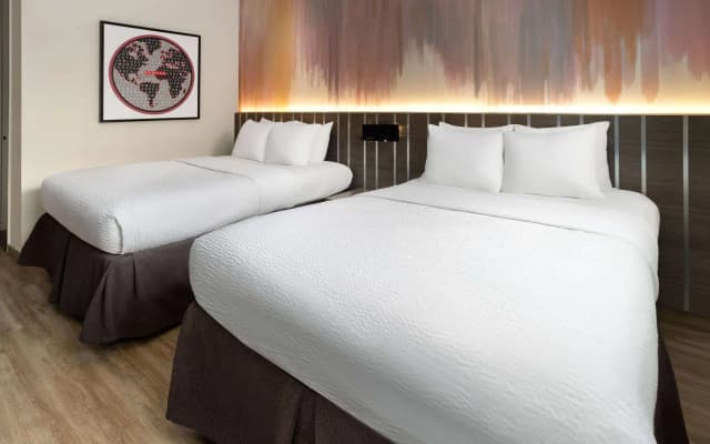 Ramada by Wyndham Bronx - photo 4
