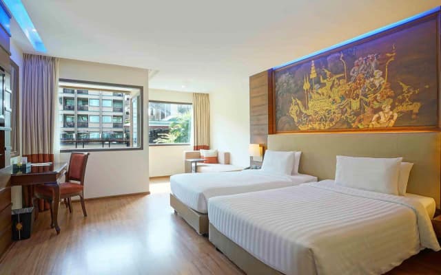 Novotel Phuket Vintage Park Resort - photo 4