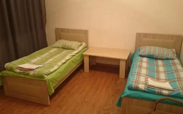 Apartment with Garden - photo 4