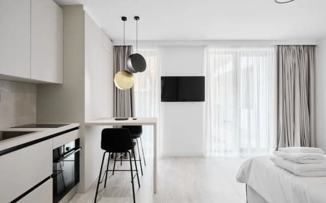 Collect Residence - photo 4