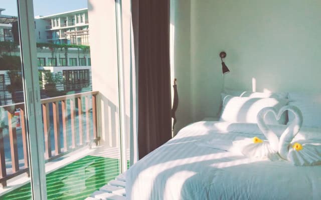 Take a break at Naiyang Beach Hostel - photo 2