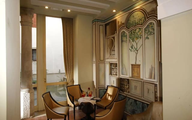 Hotel Dei Dragomanni - photo 2